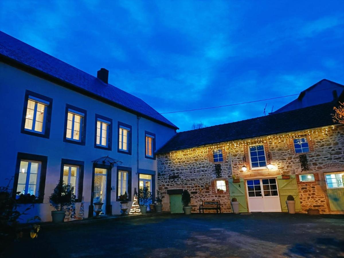 La Grenouille Amoureuse Menat Dış mekan fotoğraf